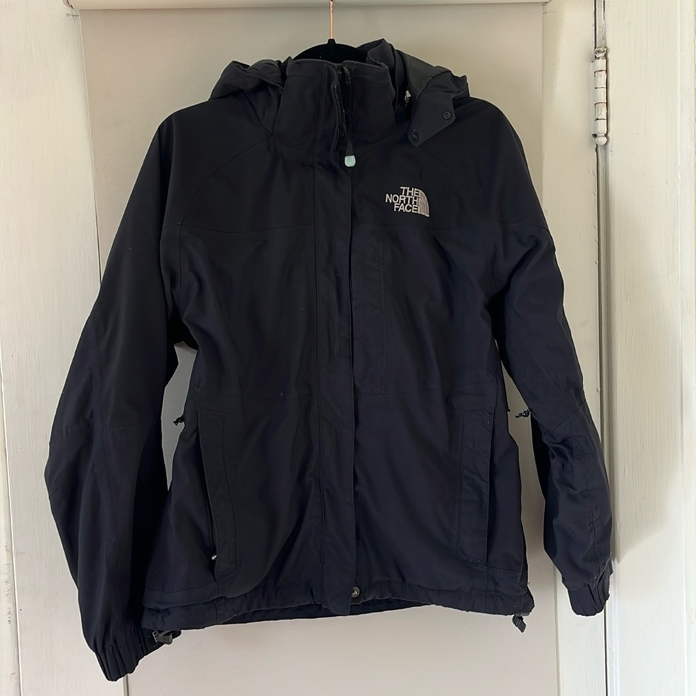 BLACK NORTHFACE HYVENT JACKET